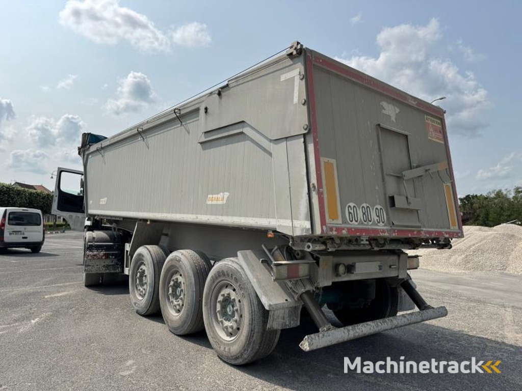 Benalu Non spécifié