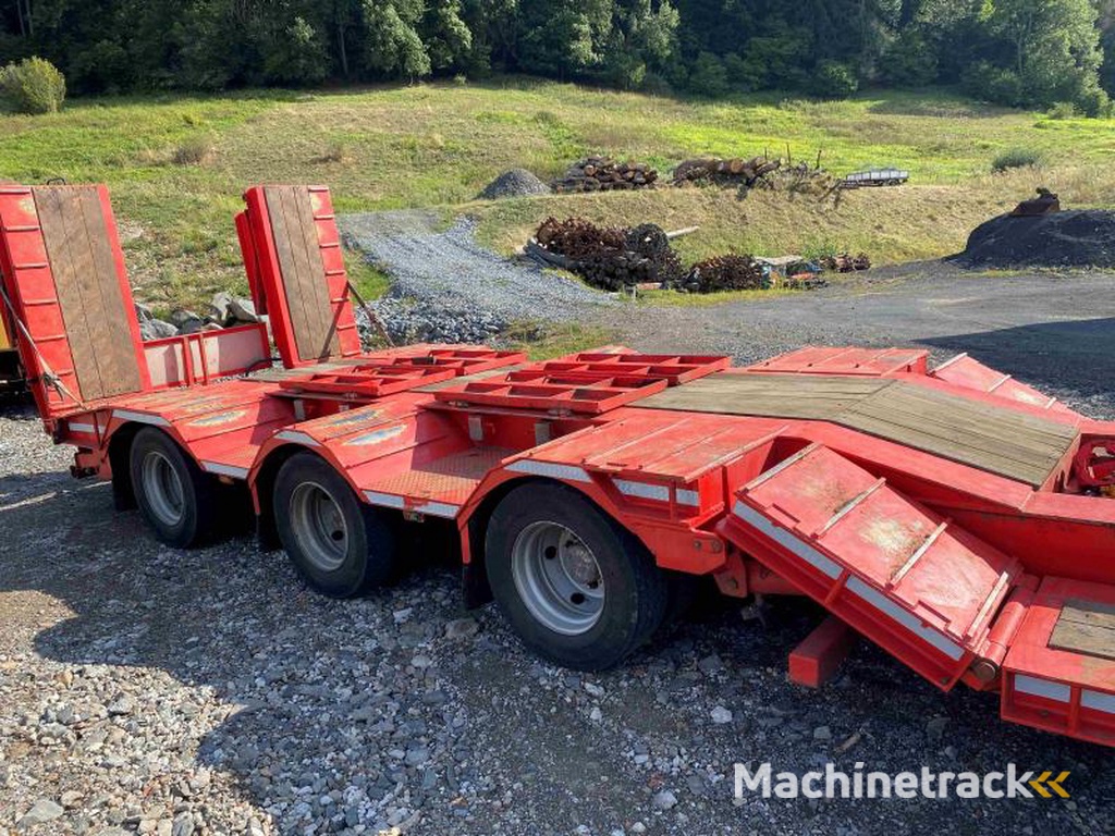 Verem PORTE-ENGINS TYPE VPE 32 T TELESCOPIQUE