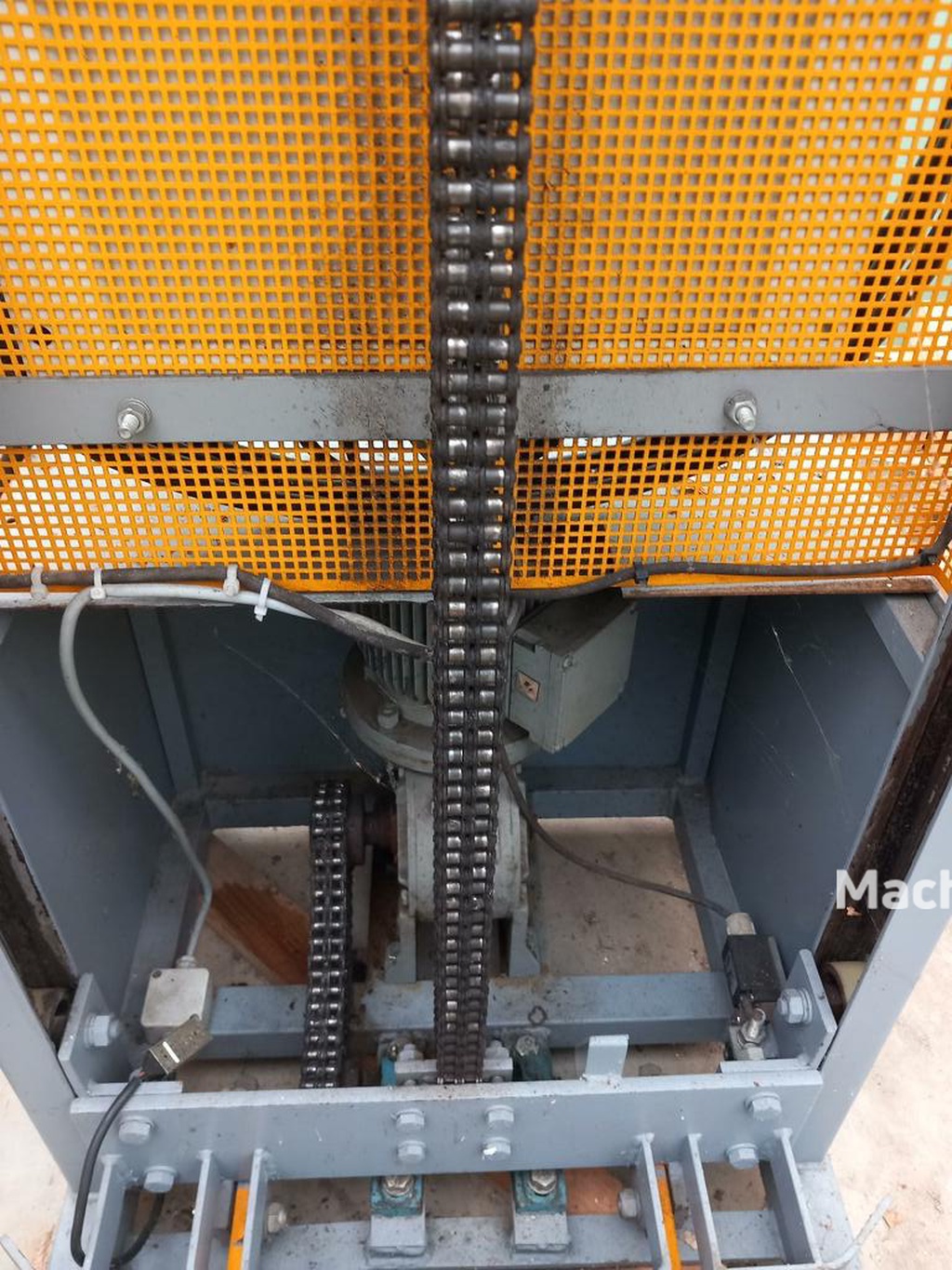 KOMKOMMER LIFT  -  KISTEN LIFT