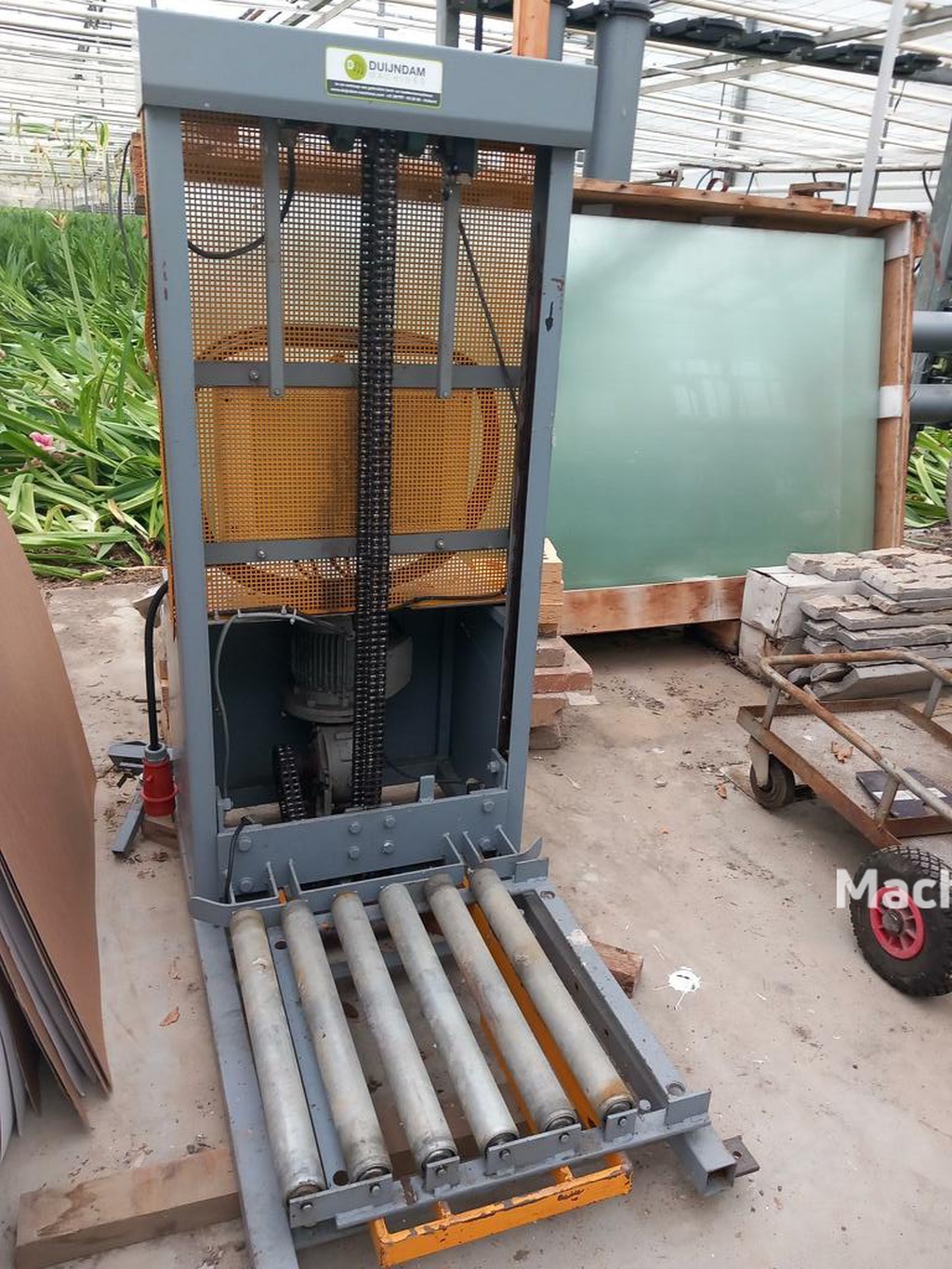 KOMKOMMER LIFT  -  KISTEN LIFT