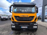 Minituur van Iveco Stralis