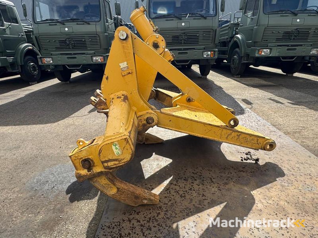 Caterpillar D6R-Ripper