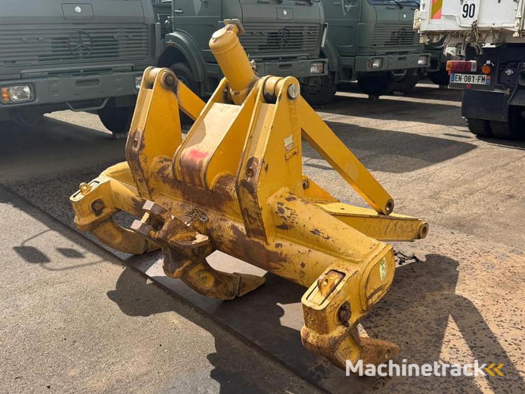 Caterpillar D6R-Ripper