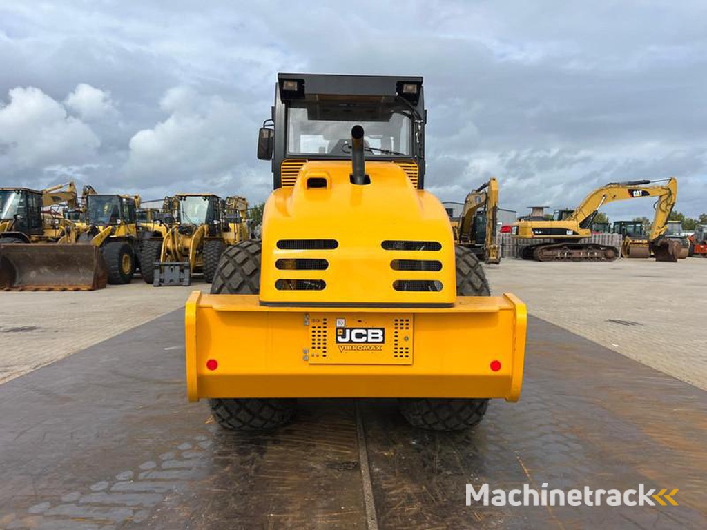 JCB VM166D