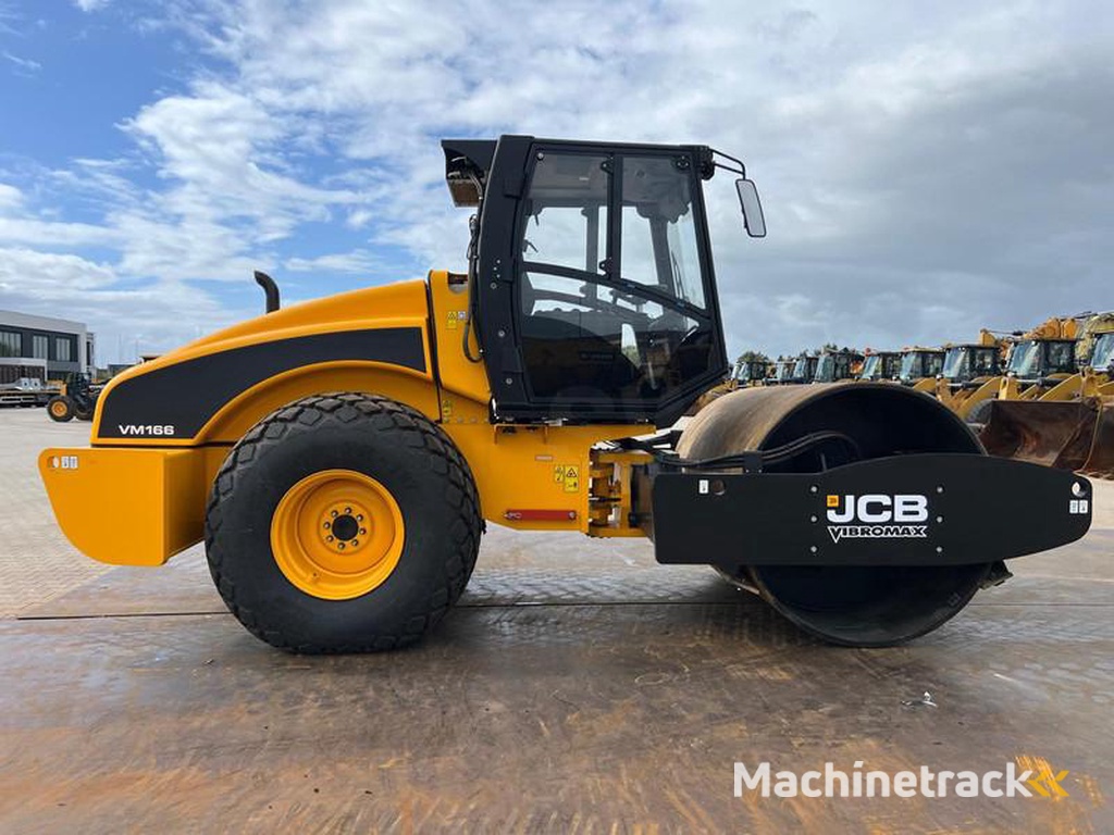 JCB VM166D