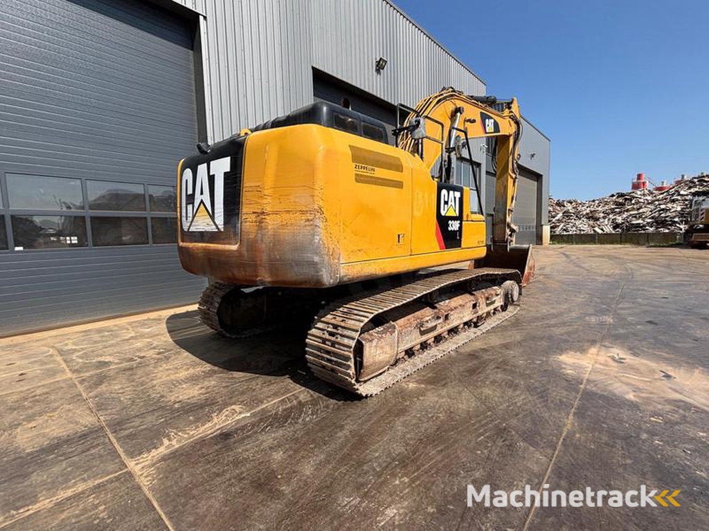 Caterpillar 330