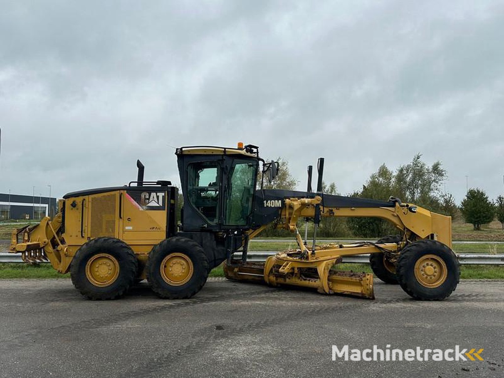 Caterpillar 140M-Ripper-Pushblock