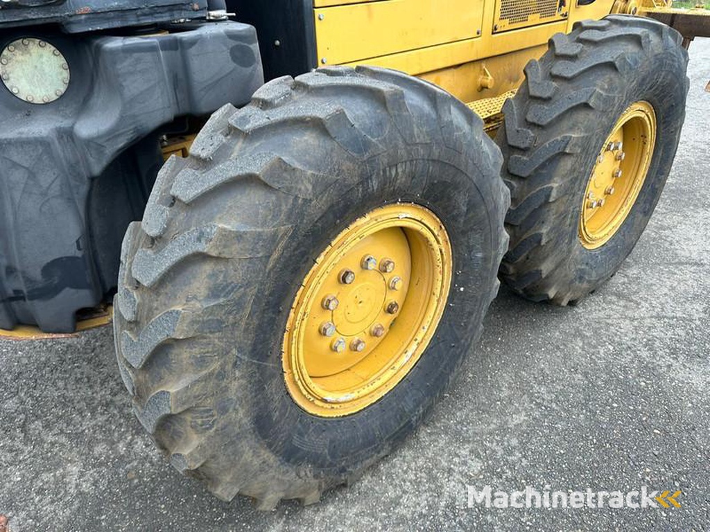 Caterpillar 140M-Ripper-Pushblock