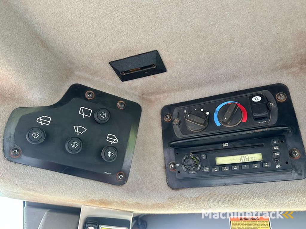 Caterpillar 140M-Ripper-Pushblock