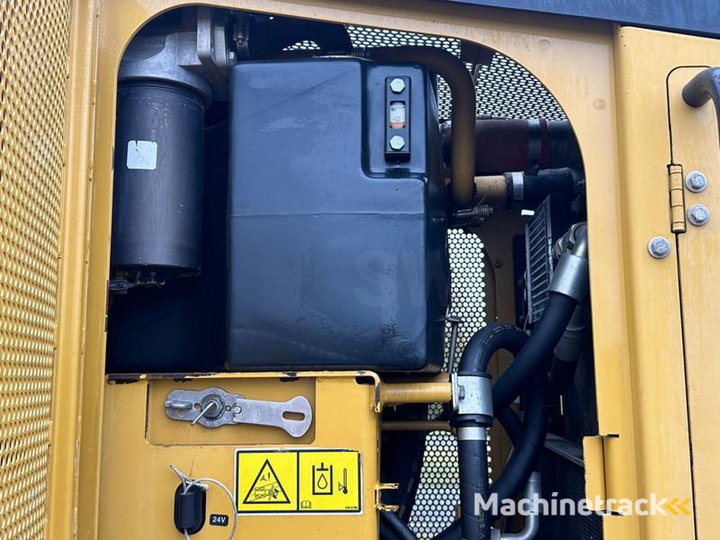 Caterpillar 140M-Ripper-Pushblock