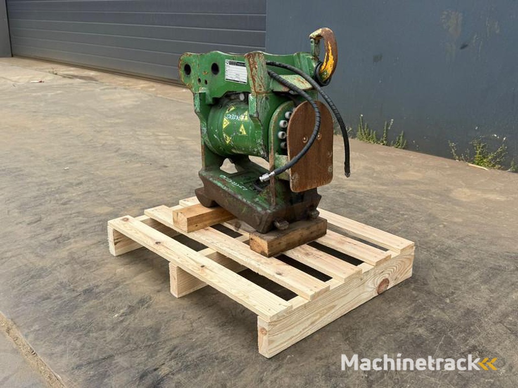 Powertilt Xtra Tilt CAT 302