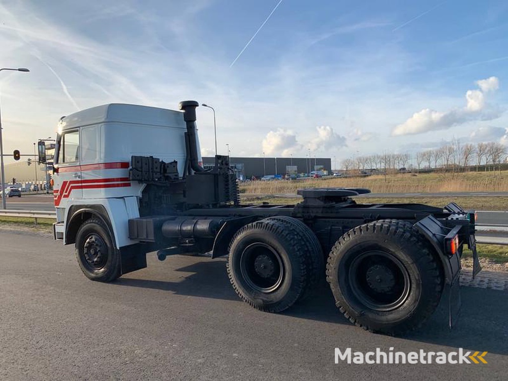 MAN 26.281-6x4-Tractor-Head