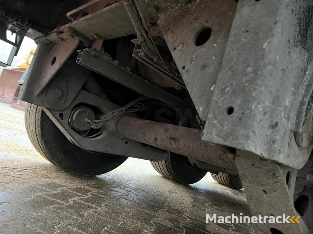 Stas S300ZX Tri/A Walking Floor