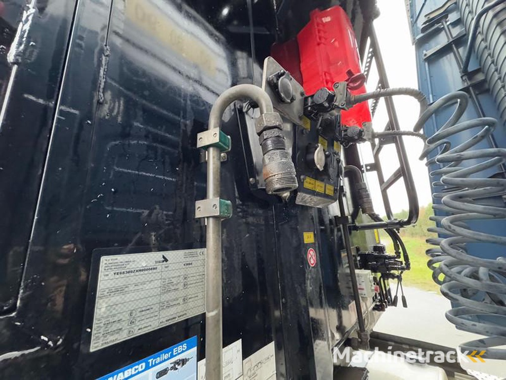 Stas S300ZX Tri/A Walking Floor