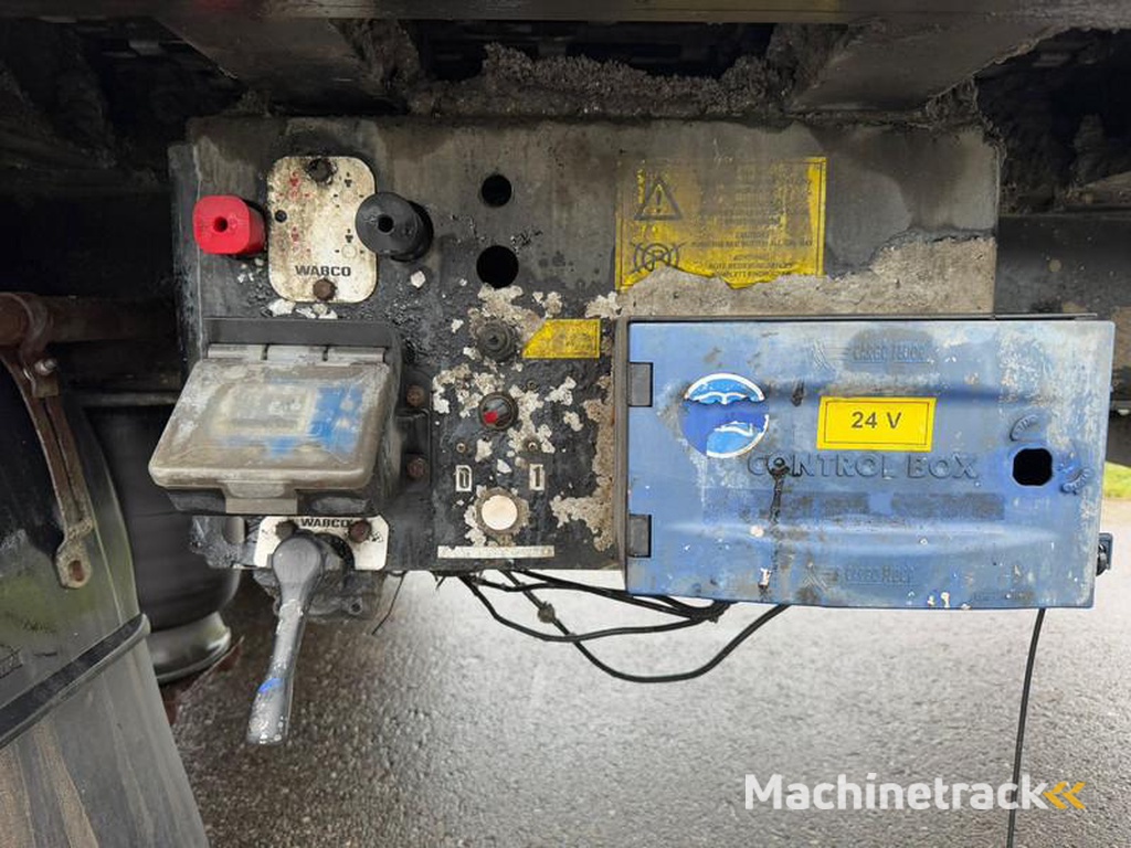 Stas S300ZX Tri/A Walking Floor