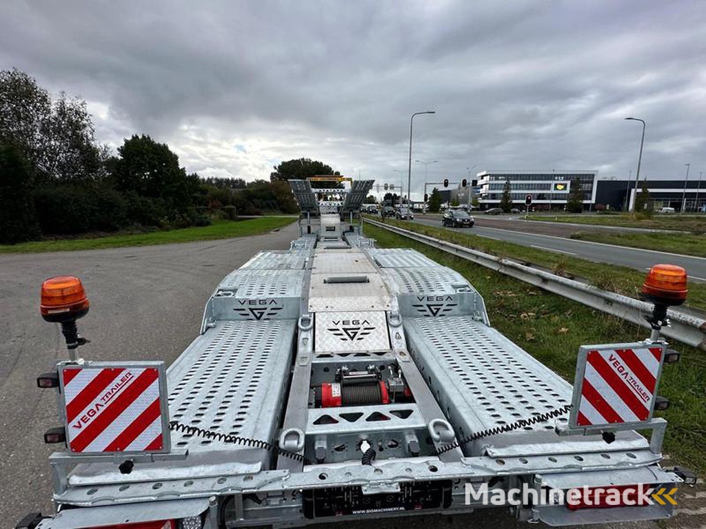 Vega-Trailer VEGAMAX 2 axle Truck transporter