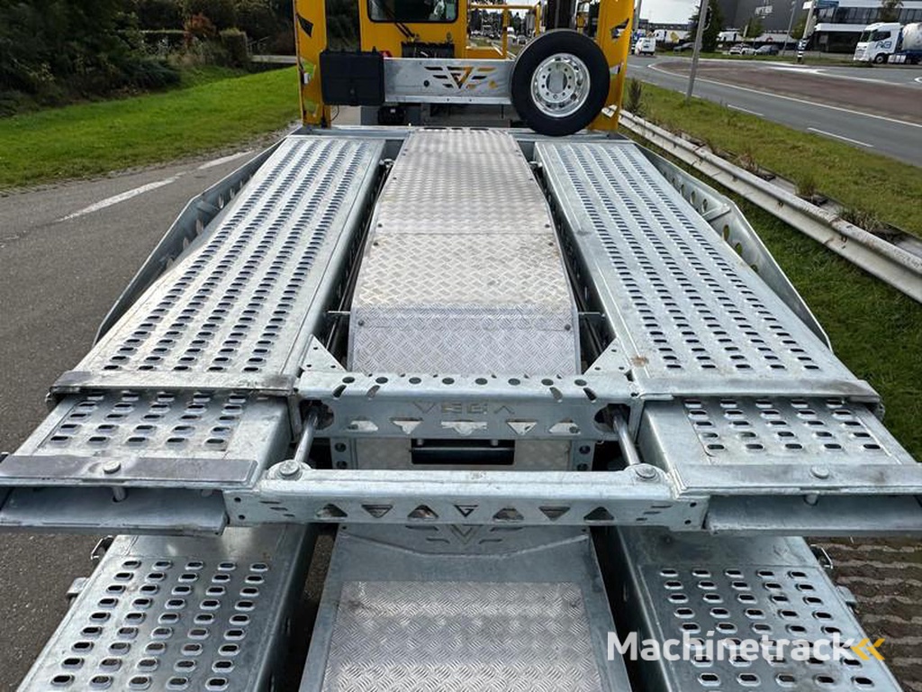 Vega-Trailer VEGAMAX 2 axle Truck transporter