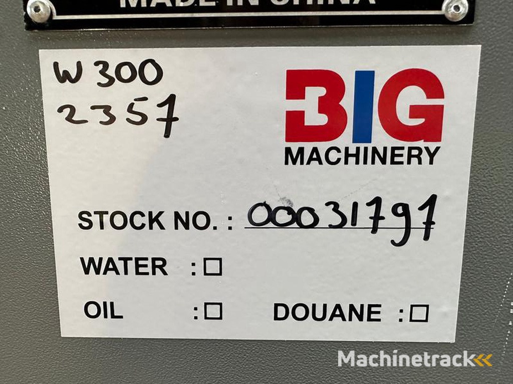 nc LT-W300GF 375 kVA silent generator