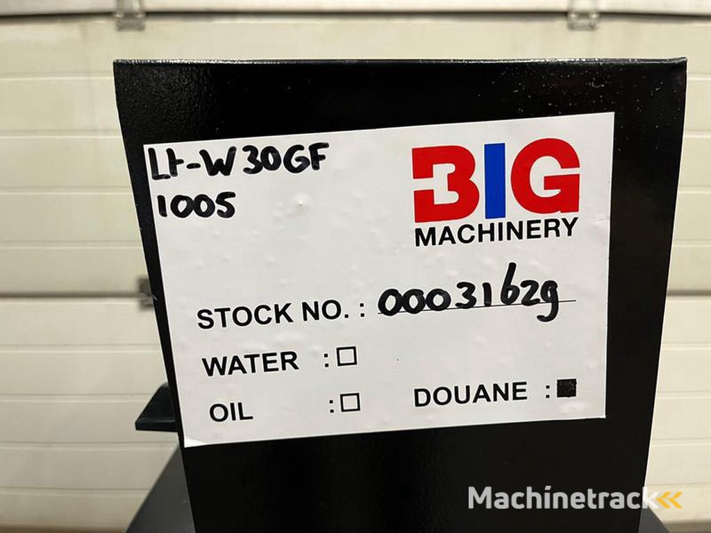 nc LT-W30GF 37.5 KVA Open generator