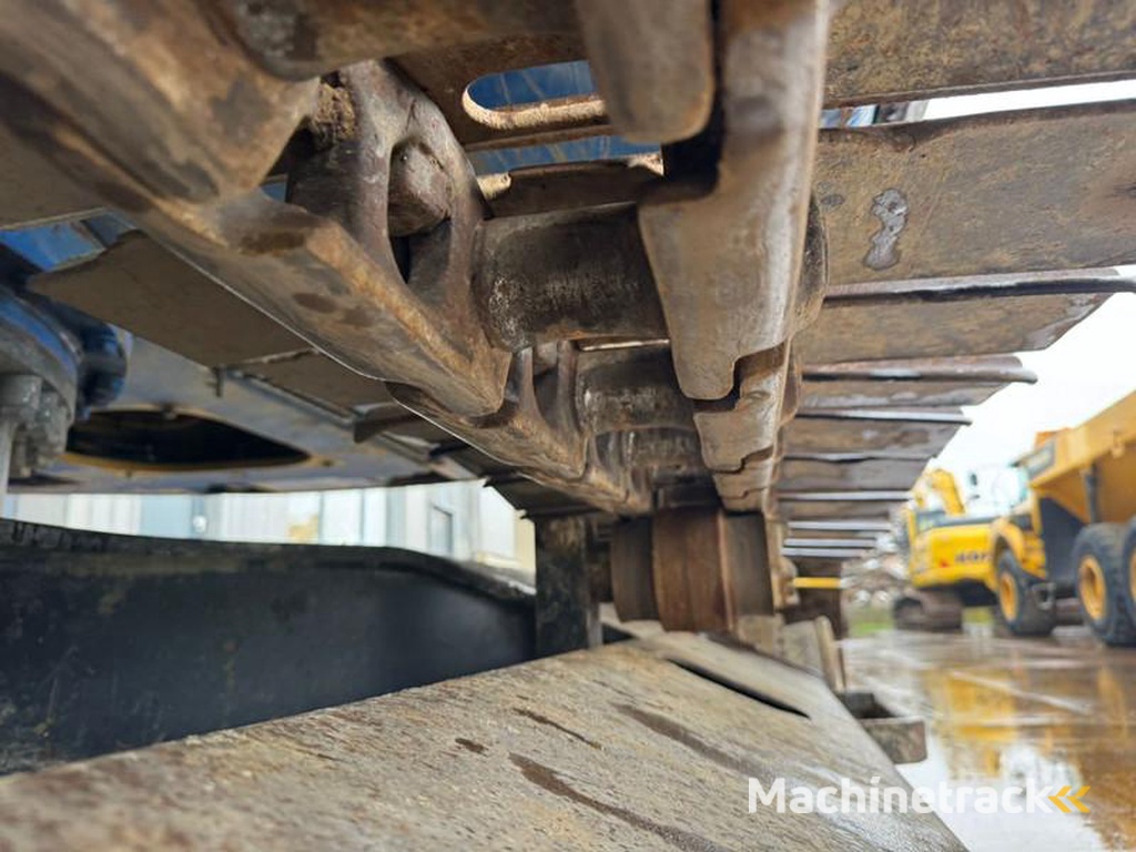 Caterpillar 320E-LRR