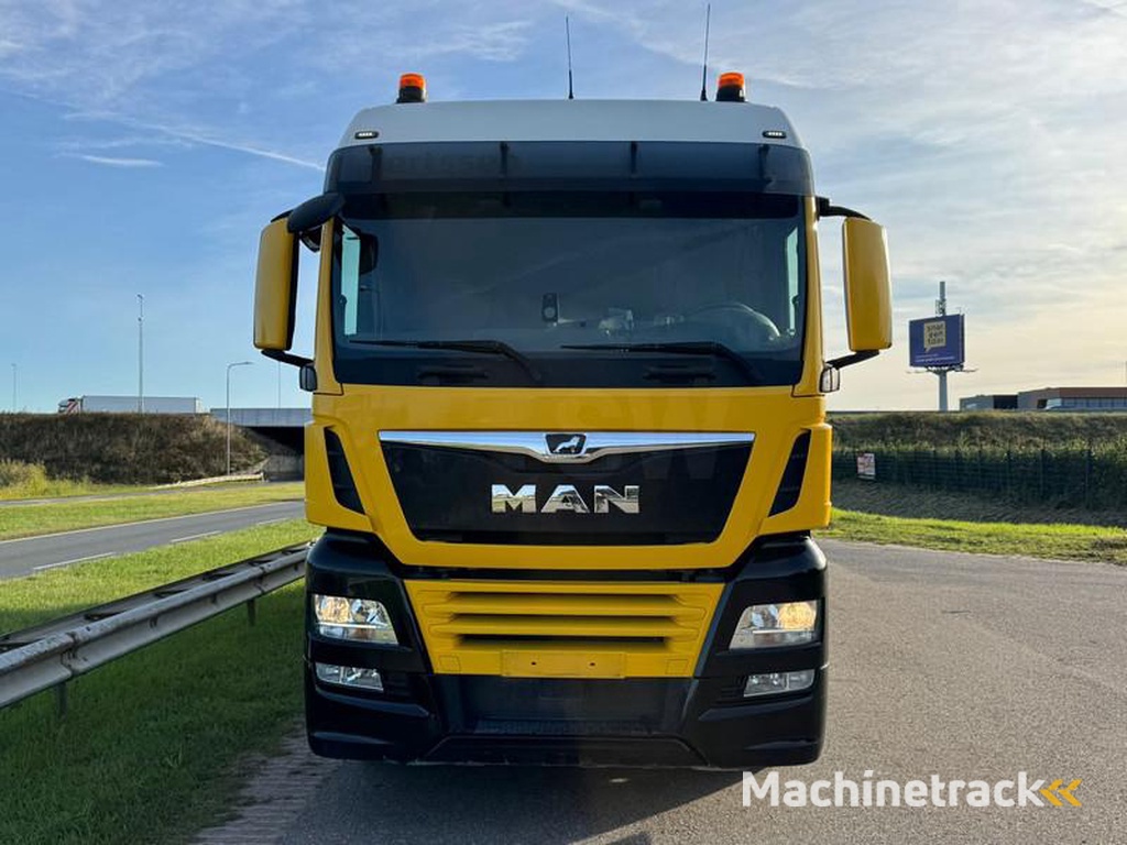 MAN TGX