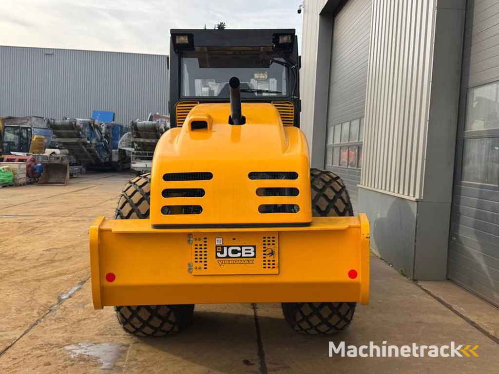 JCB VM166D
