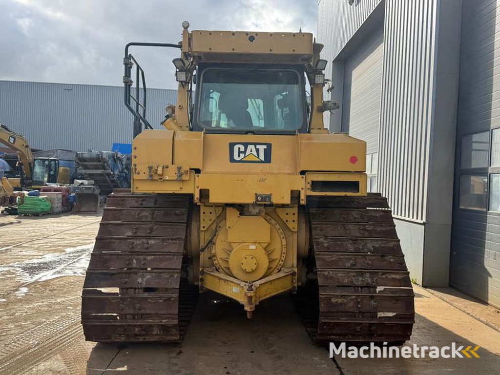Caterpillar D6T LGP