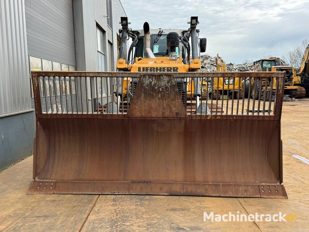 Liebherr PR
