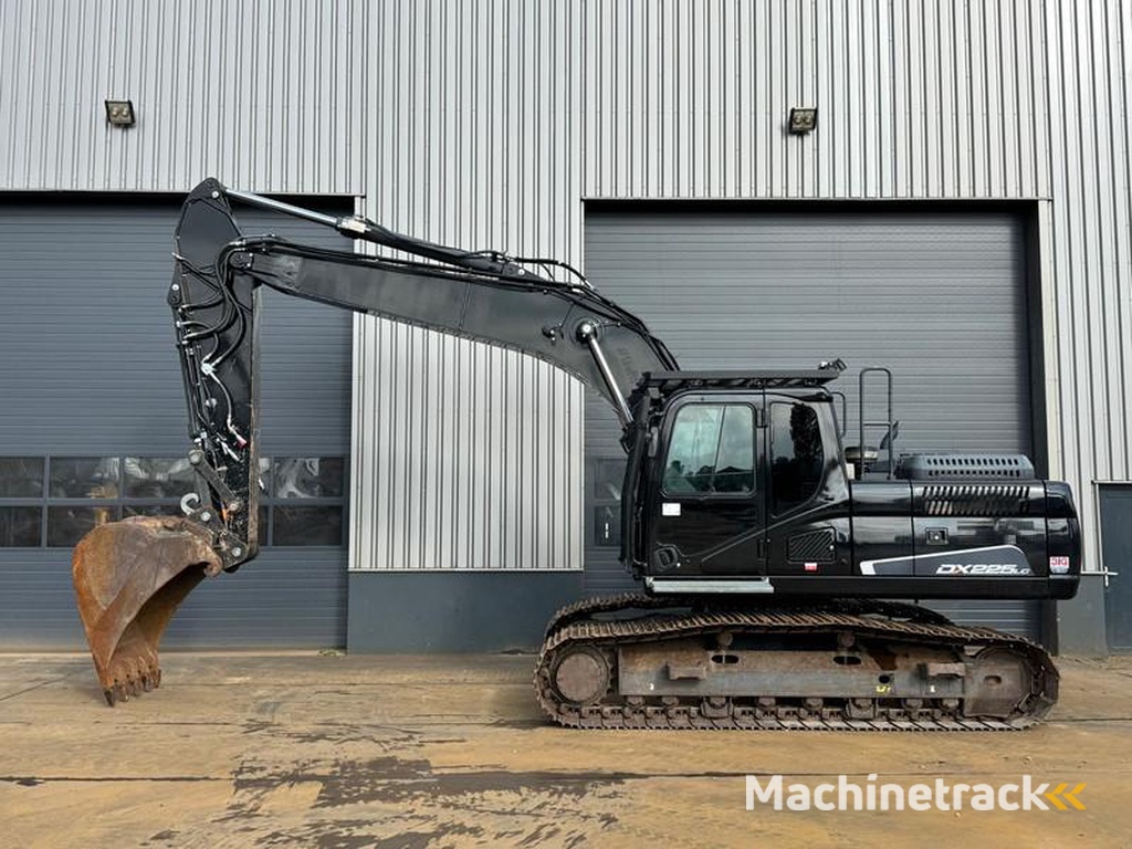 Doosan DX225-LC