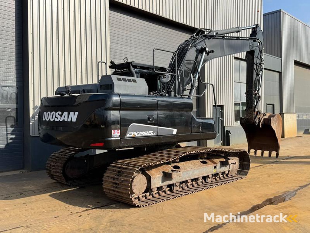 Doosan DX225-LC