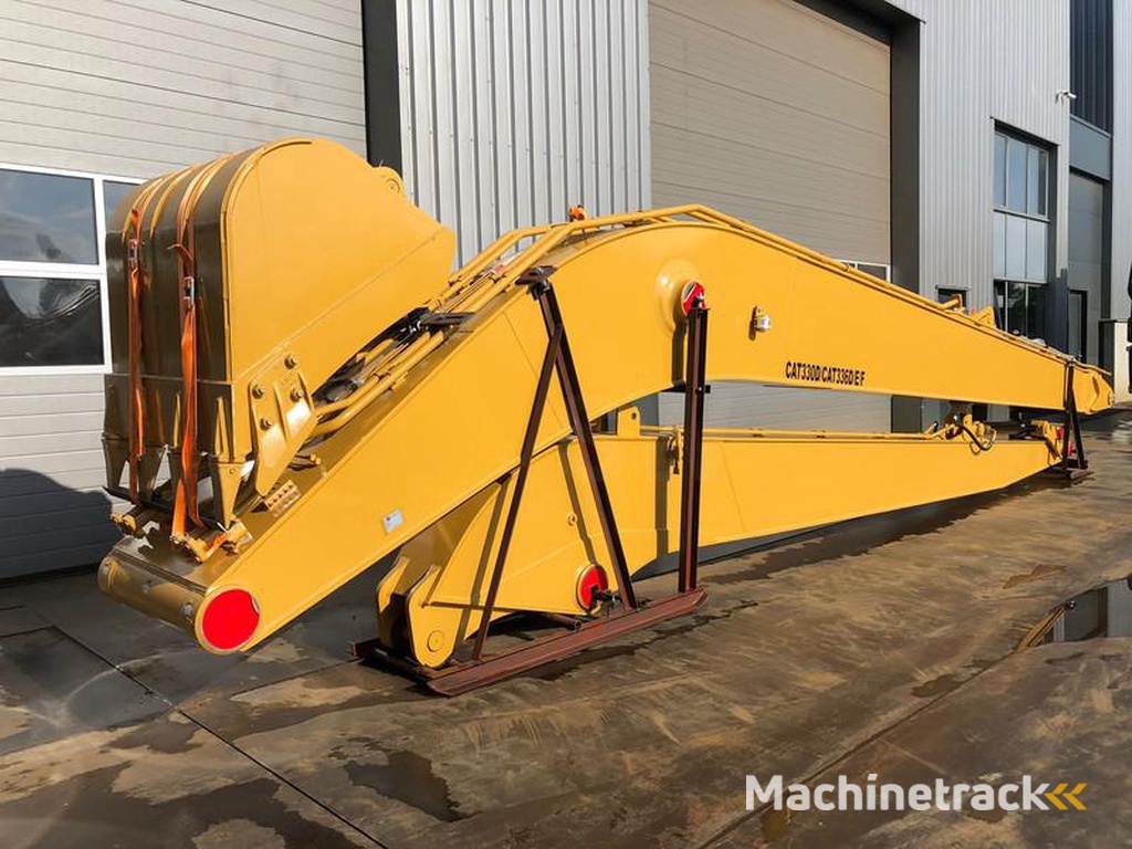Caterpillar 330D-CAT-336D-E-F-18.5-M-long-reach-boom-pakage