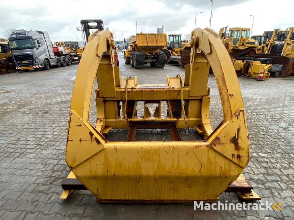 Caterpillar Logging-forks-Grapple-to-fit-980G-980H