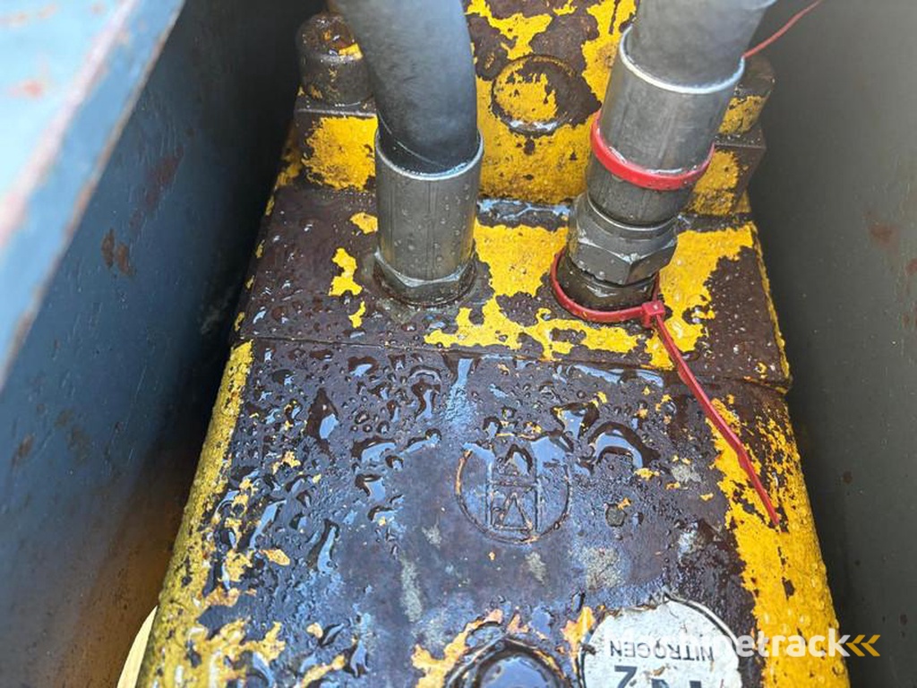 Hammer Mustang-HM1000-CW40