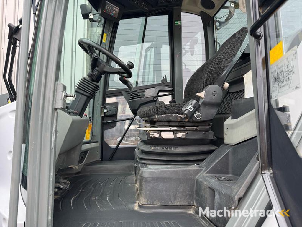 Kramer 8155-Forks-bucket