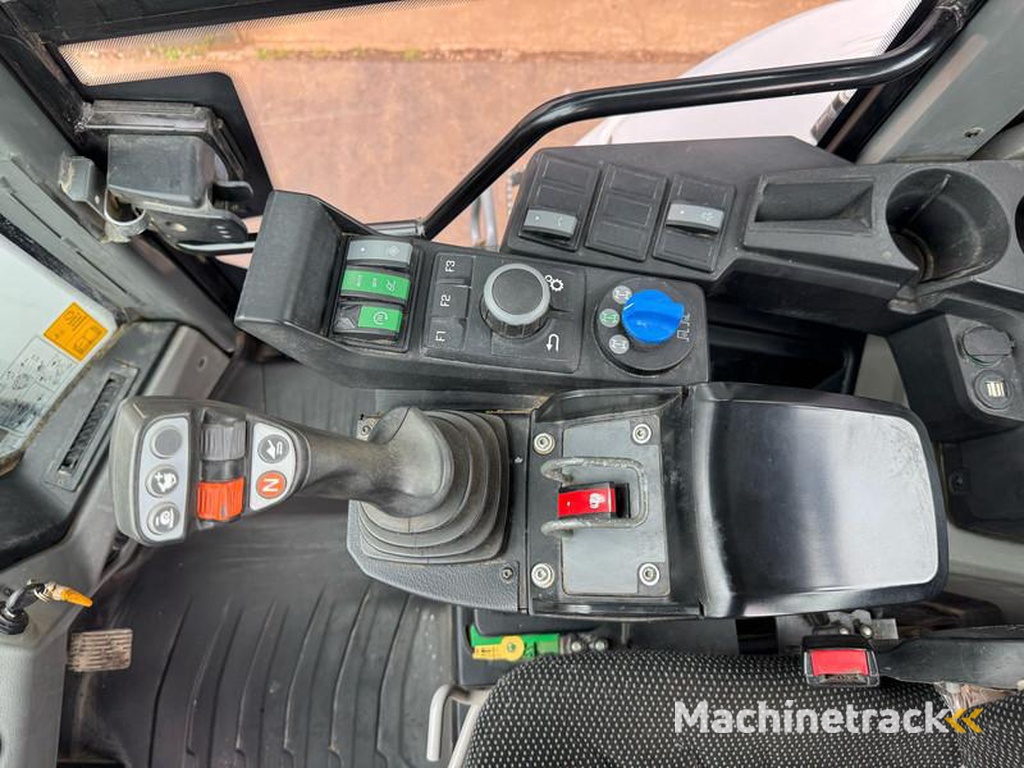 Kramer 8155-Forks-bucket