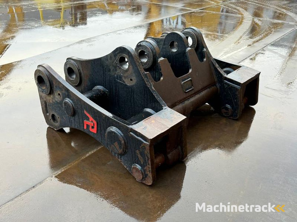 Pladdet Quick-Coupler-fits-CAT-980-980M-980K-SWLUNDBL150