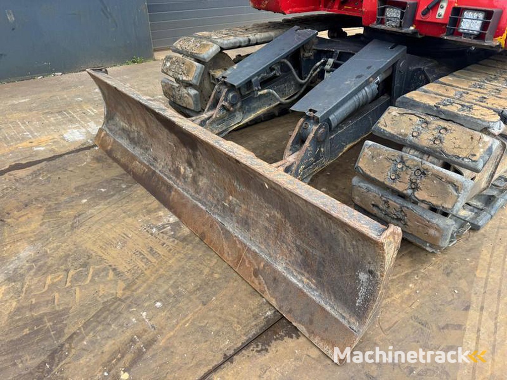 Komatsu PC138US-Tripple-boom-blade