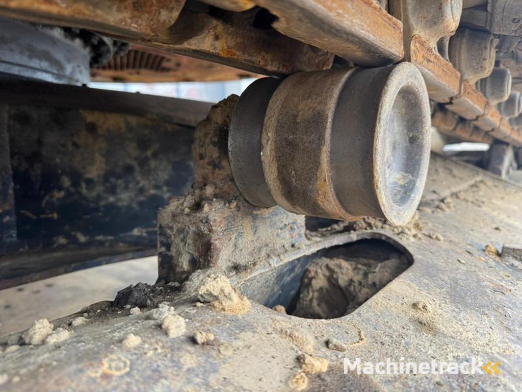 Komatsu PC138US-Tripple-boom-blade