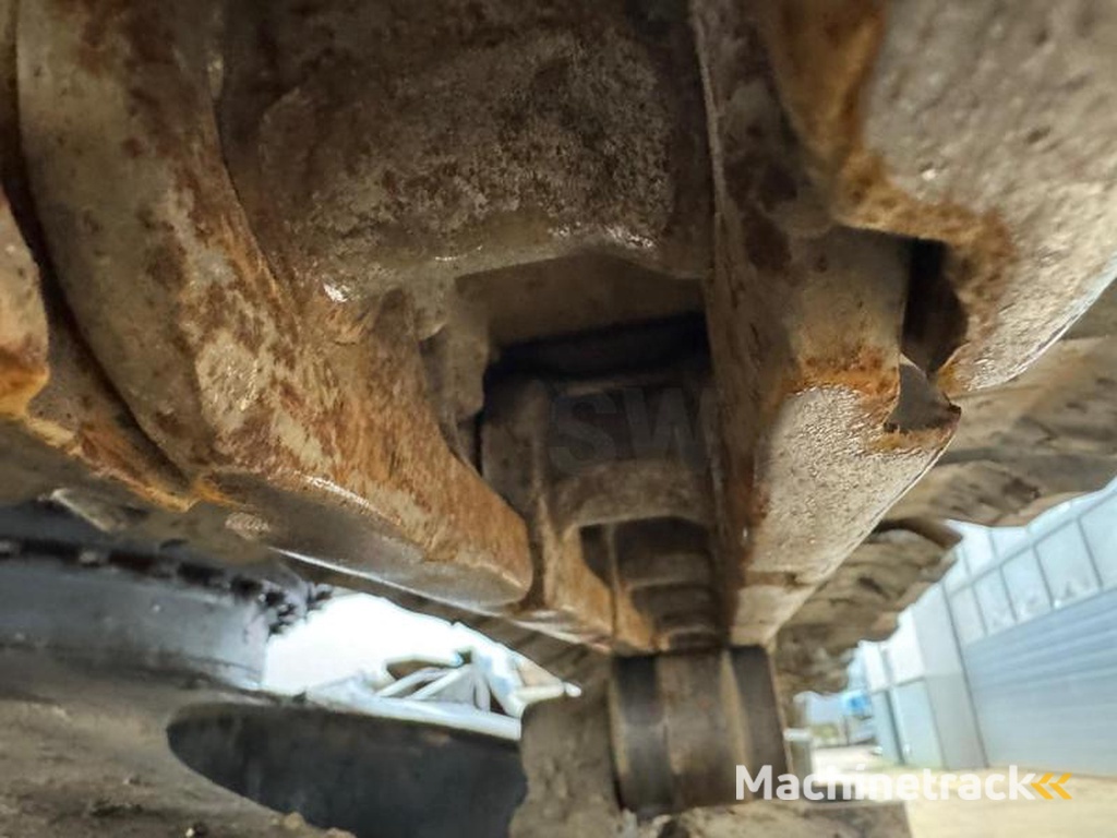 Komatsu PC138US-Tripple-boom-blade