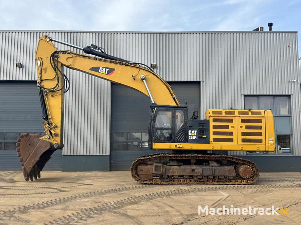 Caterpillar 374FL