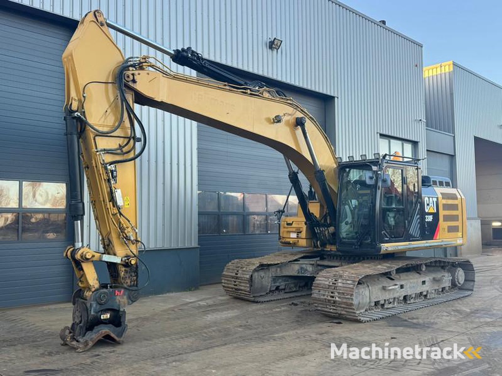 Caterpillar 330
