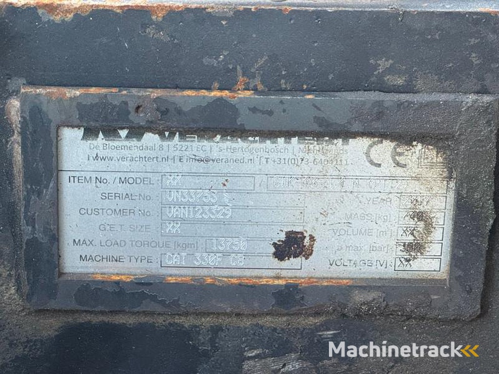Caterpillar 330