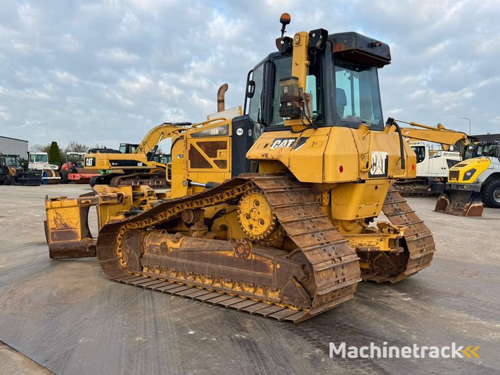 Caterpillar D6N LGP
