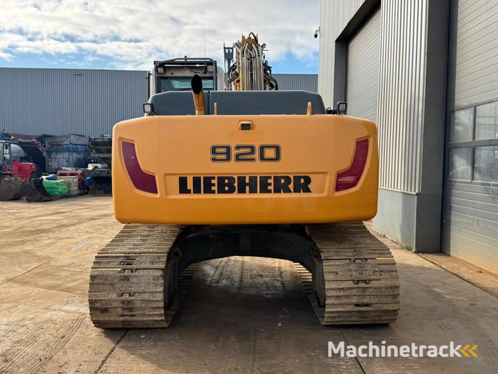 Liebherr R920LC