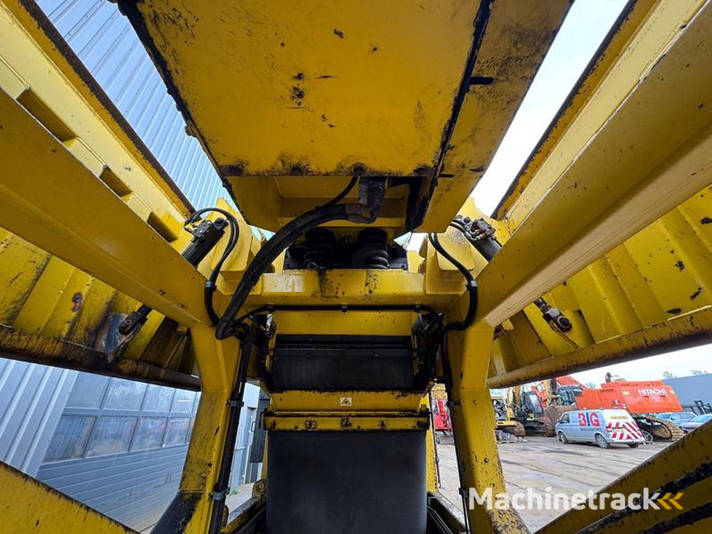 Keestrack MARTE-Mobile-impact-crusher