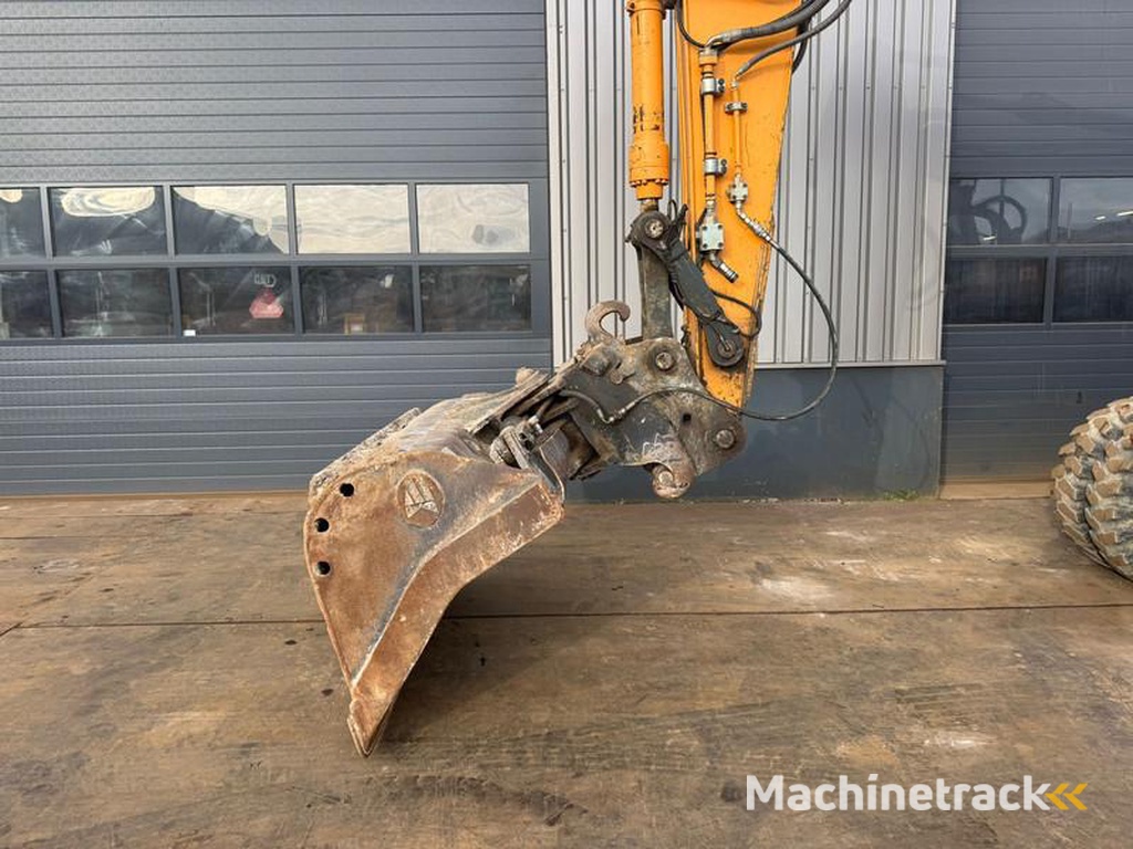 Hyundai Robex-180W-9A