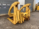 Minituur van Caterpillar Logging-forks-Grapple-to-fit-980G-980H