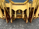 Minituur van Caterpillar Logging-forks-Grapple-to-fit-980G-980H