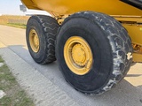 Thumbnail of Caterpillar 735