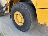 Thumbnail of Caterpillar 735